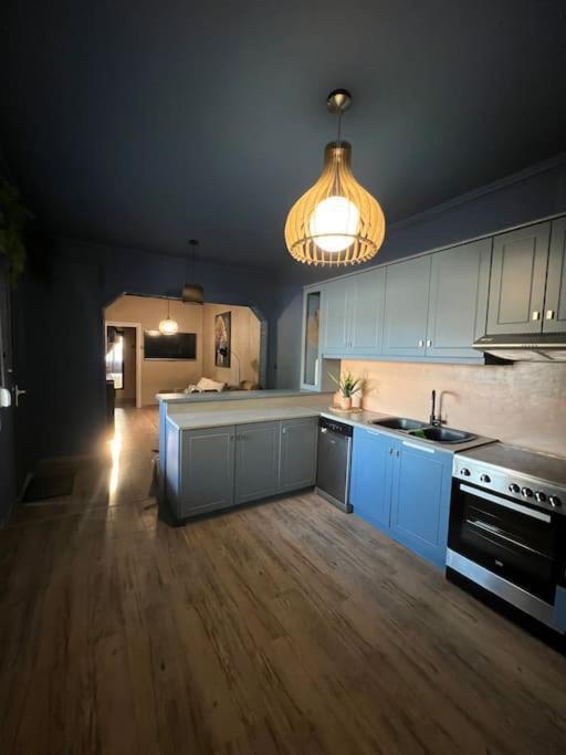 Lampsakou 2-bedroom House In Volos